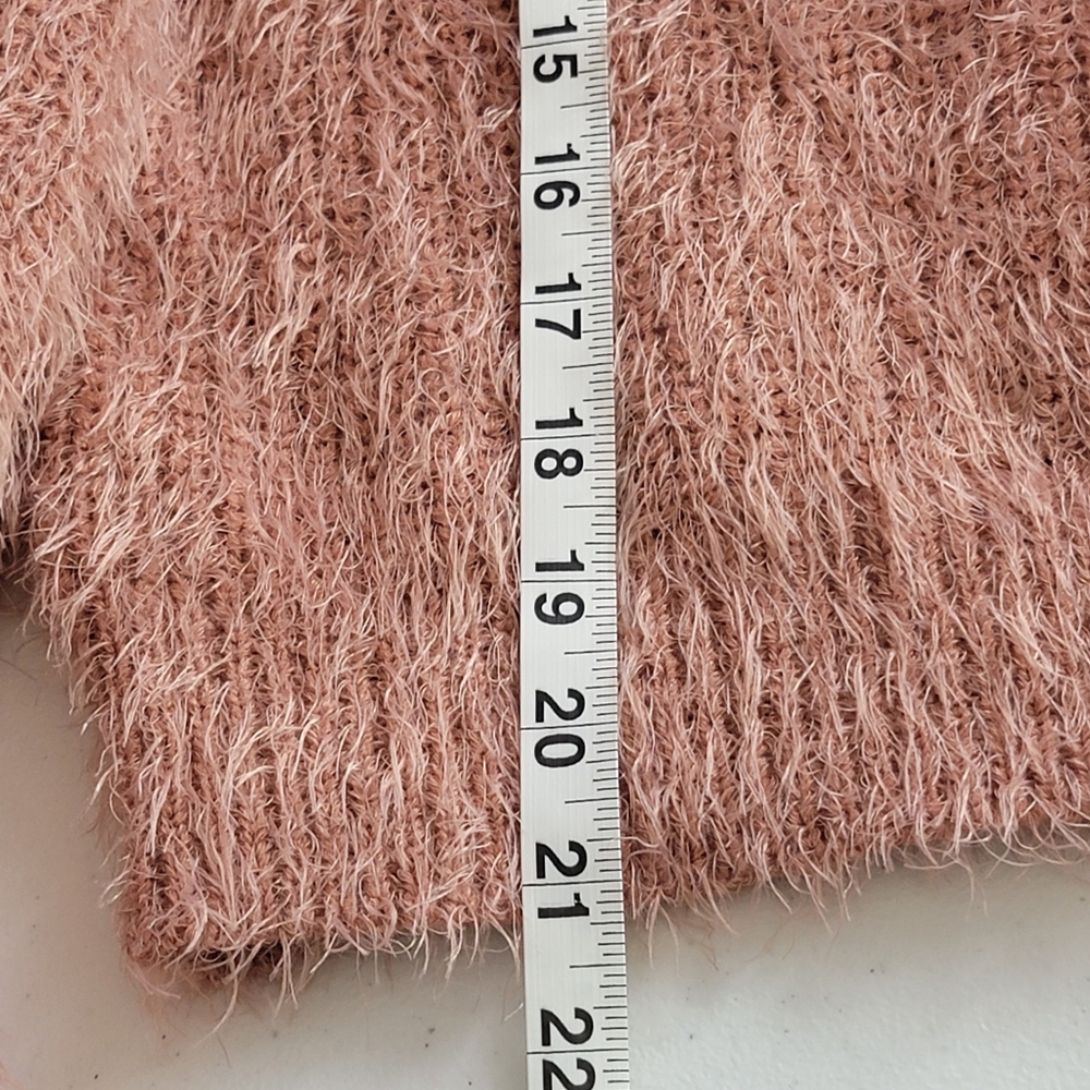 Pink Rose Womens Soft & Fuzzy Crewneck Long Sleeve Pullover‎ Sweater Sz M - Picture 9 of 10